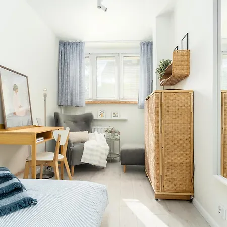 Grodzka8 Mieszkanie 4 *